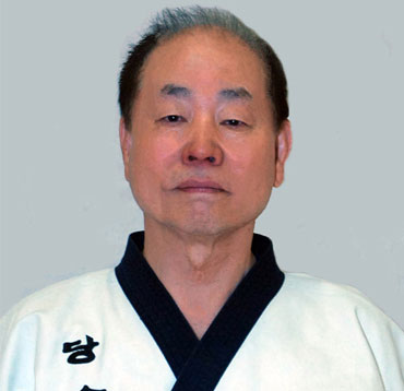 Grand Master Kang Uk Lee